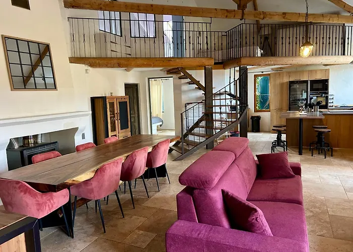 Notre Dame Des Anges Lurs