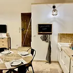 Domaine Notre Dame Des Anges شقة Lurs