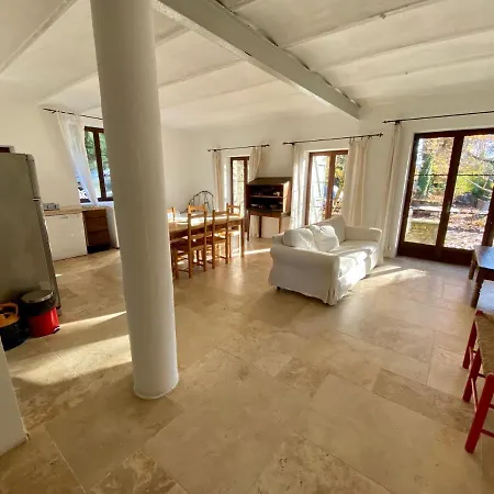 Notre Dame Des Anges Apartment Lurs