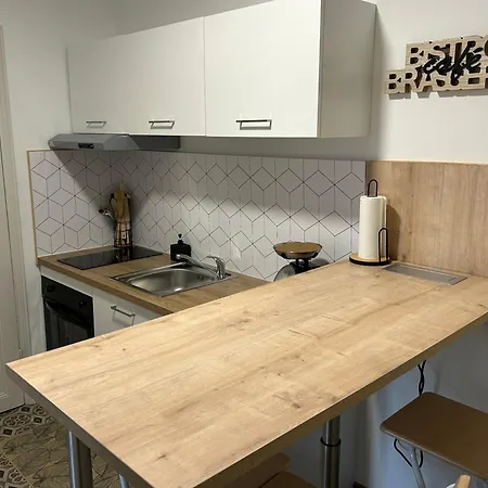 Notre Dame Des Anges Apartment