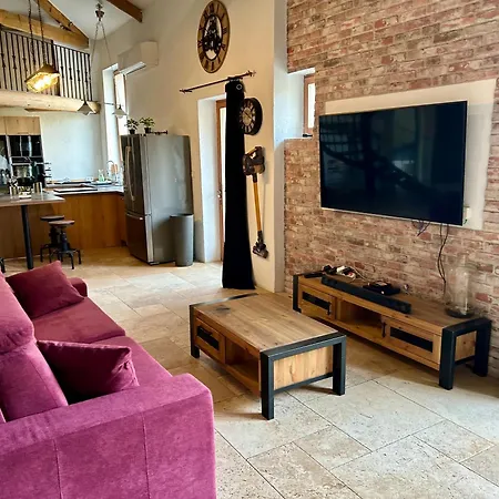 Notre Dame Des Anges * Lurs